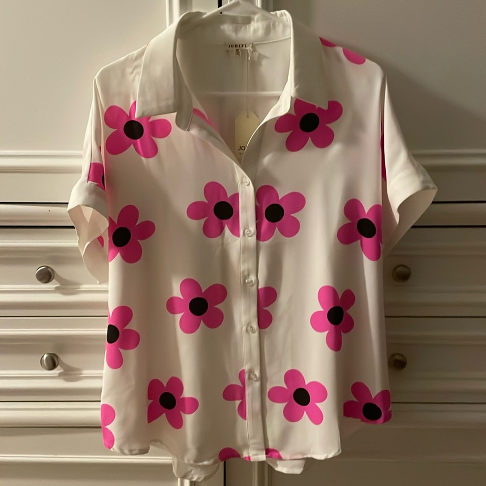 JODIFL White Blouse with Pink Floral Design